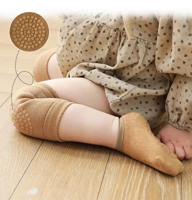CrawlSafe - Non-Slip Baby Knee Pad & Socks